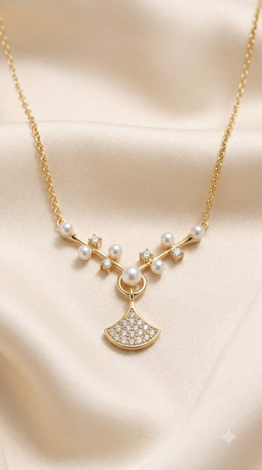 Aurelia Pearl Fan Pendant Necklace
